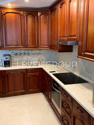 Вячеслава Чорновола вул., 20