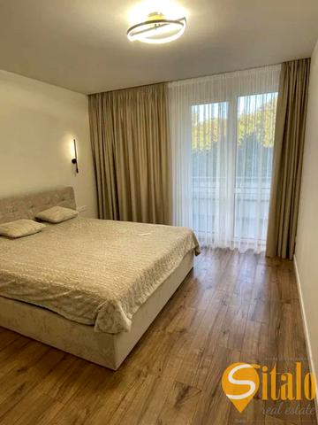 Бойківська вул., 1