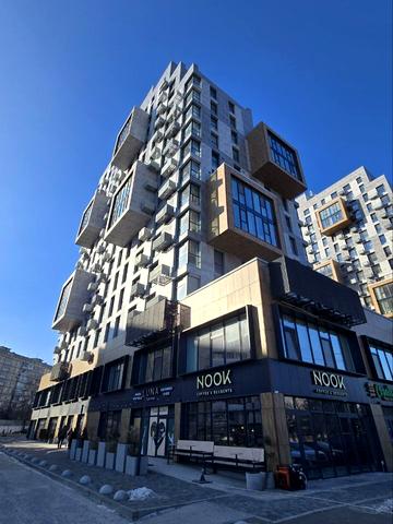 Набережна Перемоги вул., 112-Д