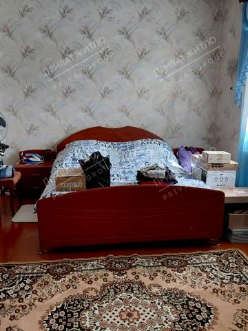 Нагірна вул., 2