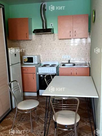 Козакевича вул., (Будинок 21в)