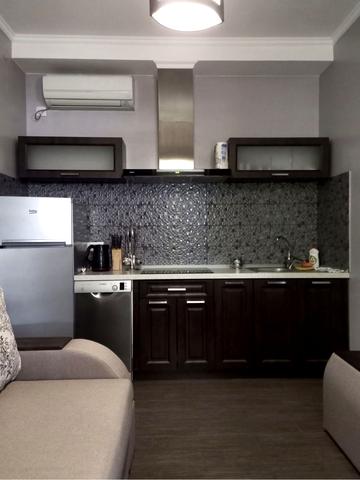 Незалежності вул., 33