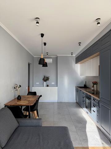 Європейського Союзу просп. (Правди), 41-Б