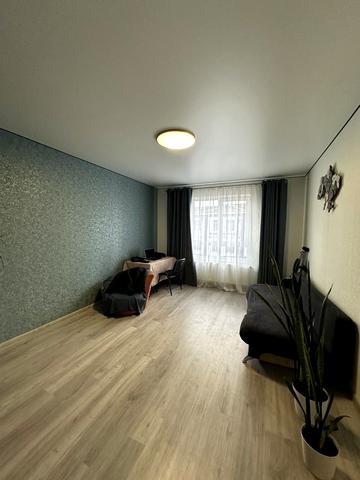 Бельведерська вул., 32а