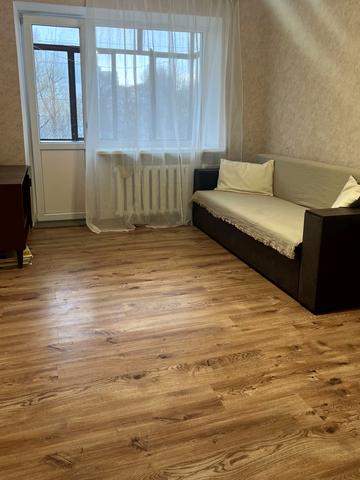 Інститутська вул., 17