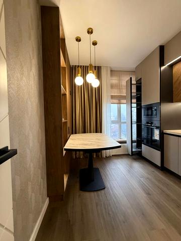 Свободи вул., 12а