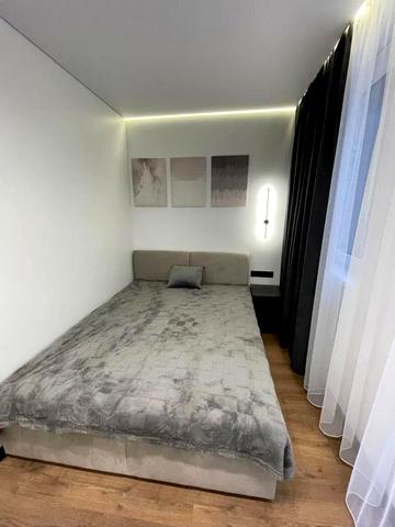 Новознесенська вул., (ЖК Новий форт (будинок 2))