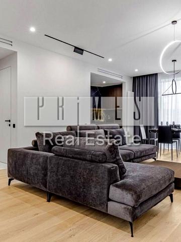 Буслівська вул., 12