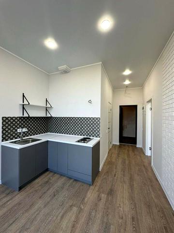 Геранієва вул., 8