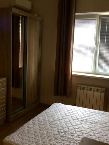 Юрія Кондратюка вул., 7