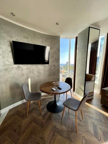 Аркадійське плато вул. (Гагаринське плато), 5/2