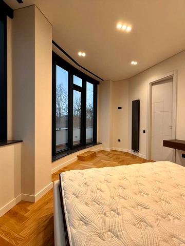 Гетьмана Мазепи вул., 140-А