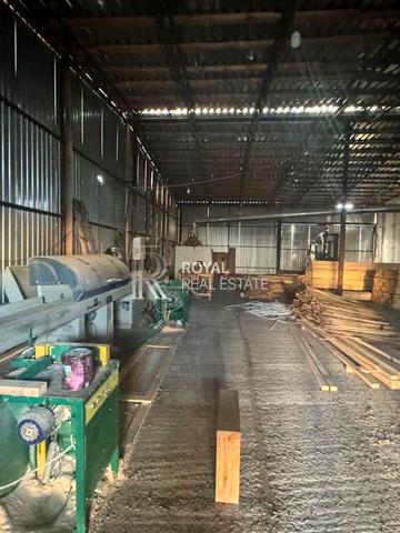 Визволителів вул., 35