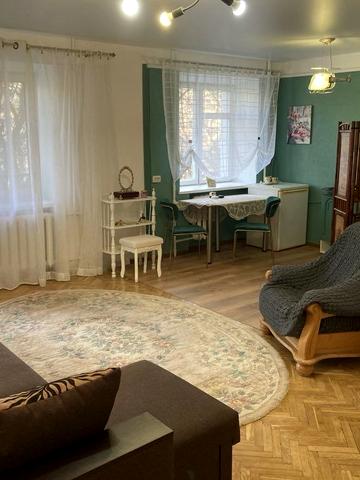 Лесі Українки бульв., 3