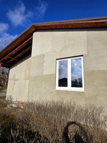 Істомінська вул., 43