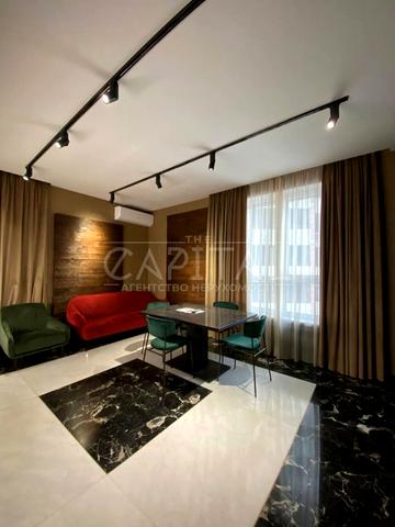 Лесі Українки бульв., 7