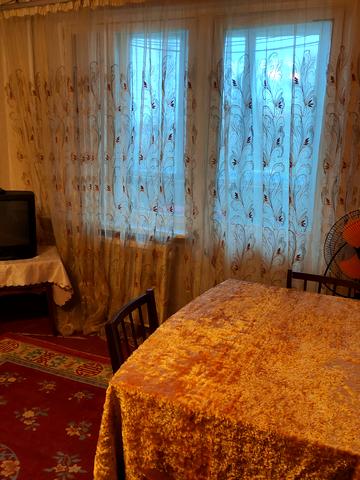 Леся Курбаса просп., 9