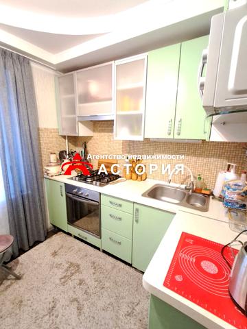 Дунайська вул., 14