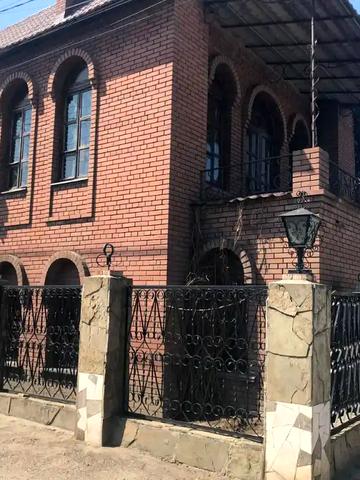 Грузинська вул., 15