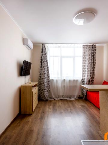 Петра Калнишевського вул. (Михайла Майорова), 6