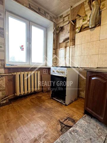 Університетський просп. (Гагаріна), 63