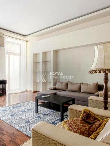 Велика Васильківська вул. (Червоноармійська), 116