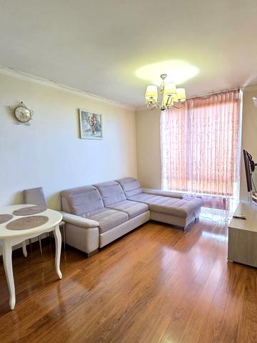 Анатолія Петрицького вул., 15