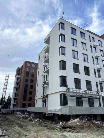 Героїв Майдану вул., (Будинок 2)