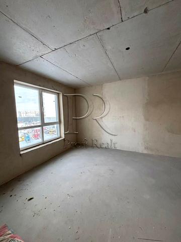 Єдності вул., 5