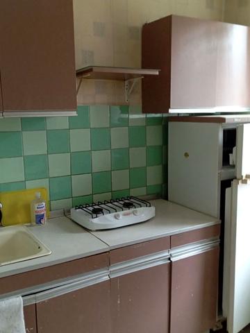 Єреванська вул., 27