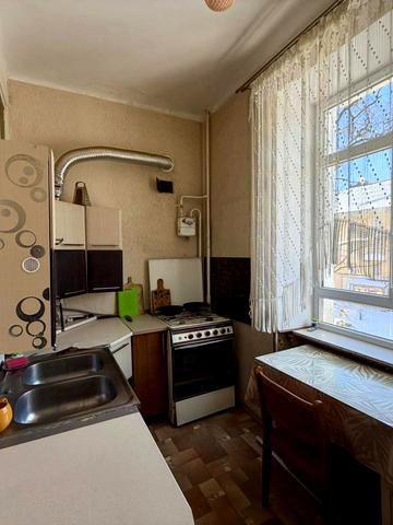 авіаційна, 1