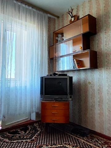 Прибузька вул., 24