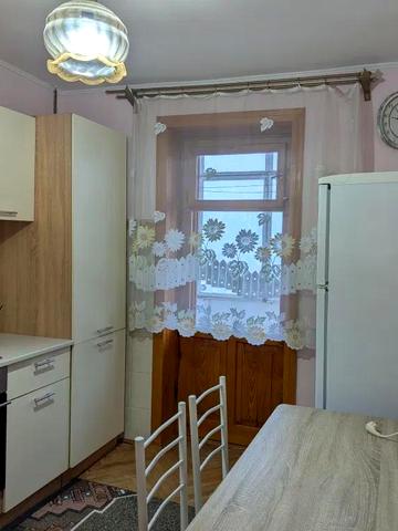 Китайська вул., 6