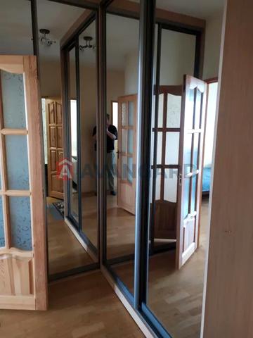 Генерала Миколи Юнаківа вул., 11