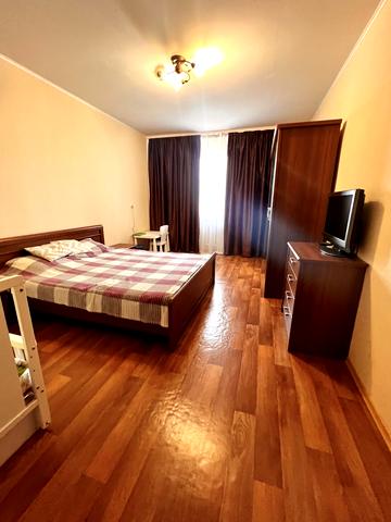 Білицька вул., 18