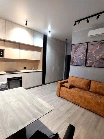 Олеся Гончара вул., 40