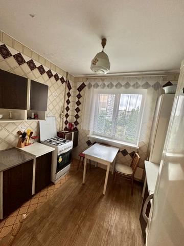 Героїв Дніпра вул., 35