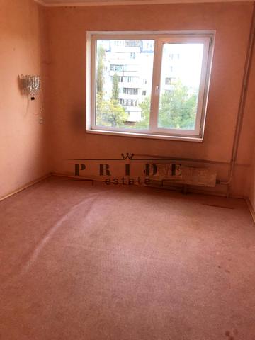 Архітектора Ніколаєва вул., 11