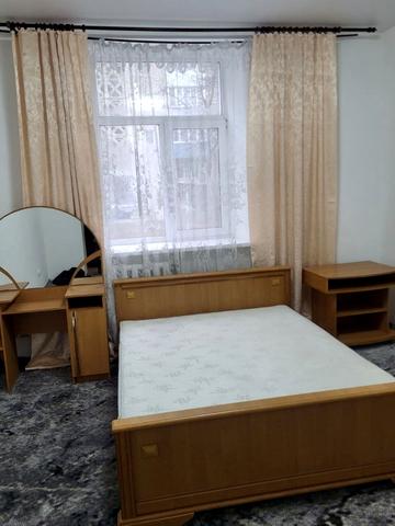 Павла Тичини вул., 6