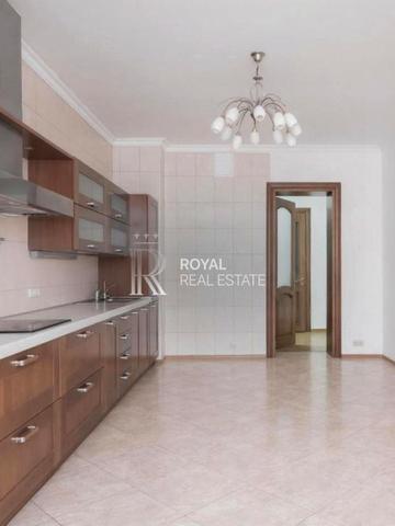 Паторжинського вул., 14