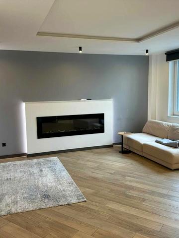 Пекарська вул., 30