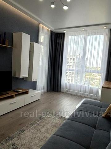 Тернопільська вул., 46