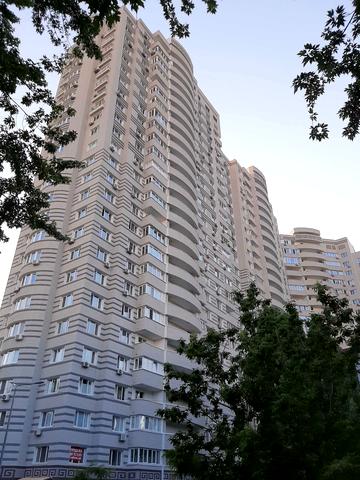 Андрія Аболмасова вул. (Панельна), 6