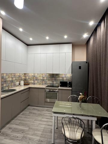 Ольгерда Бочковського вул., (Будинок 1)