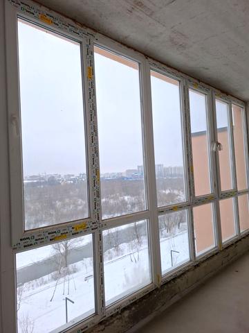 Петра Маланюка вул., (Будинок 5)