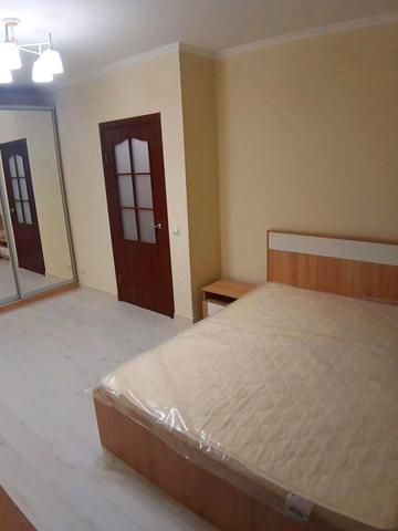 Єлизавети Чавдар вул., 28