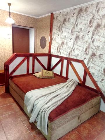 Верховинна вул., 81