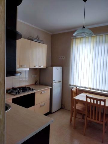 Академіка Корольова вул., 116