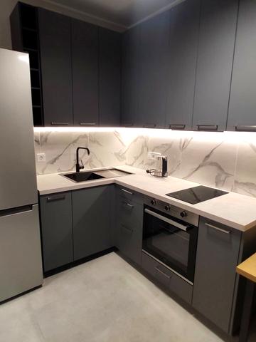 Олеся Бердника вул., 1-Д