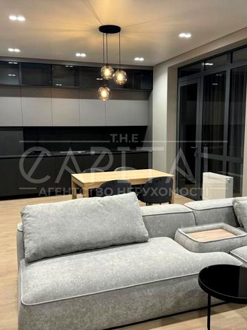 Андрія Верхогляда вул. (Михайла Драгомирова), 17-Б